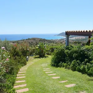 Comino Alto E Casa di campagna